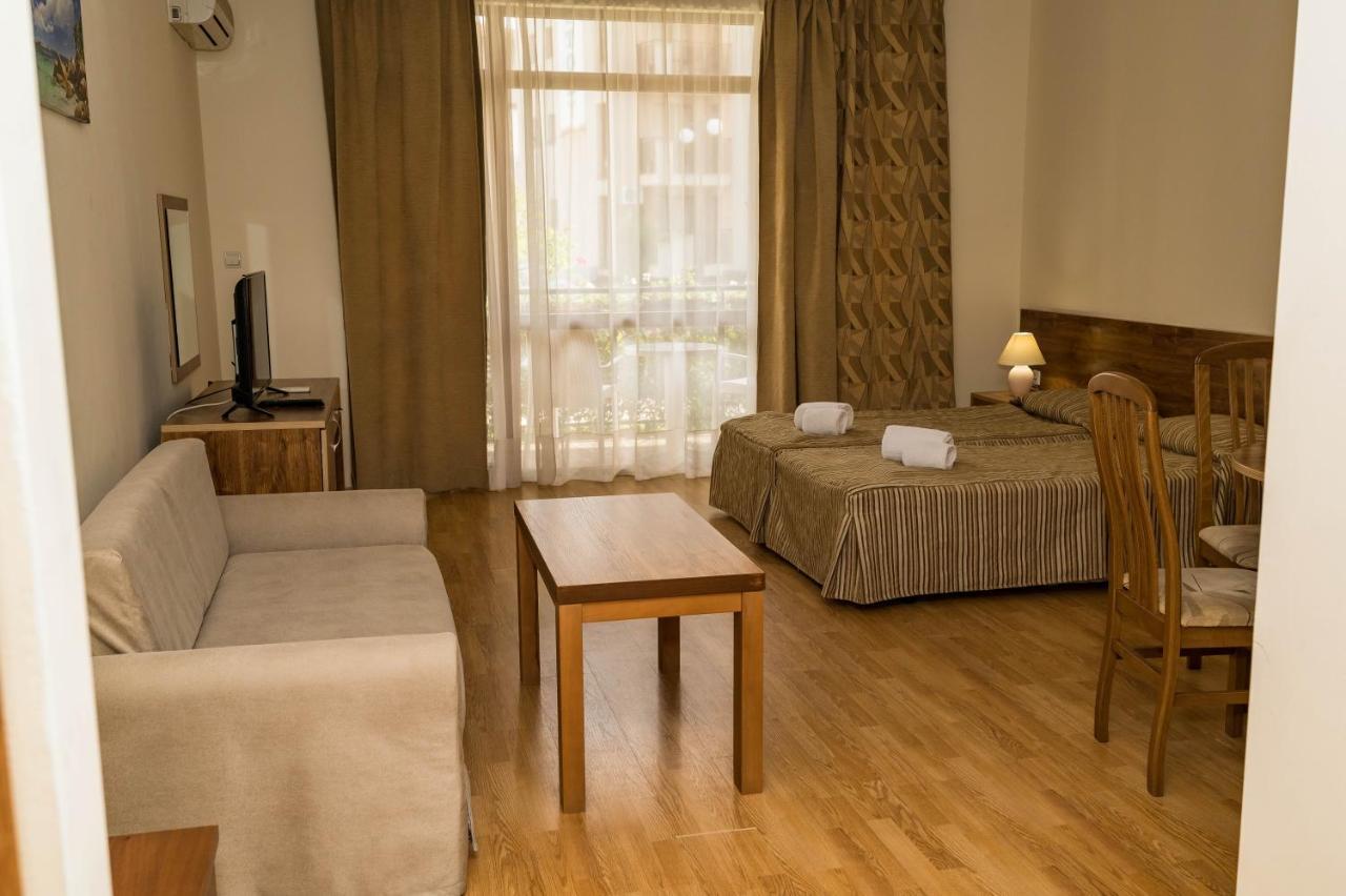 Apart Hotel Sunny Victory Сонячний Берег Екстер'єр фото